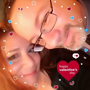 Meet your Posher, Deedee